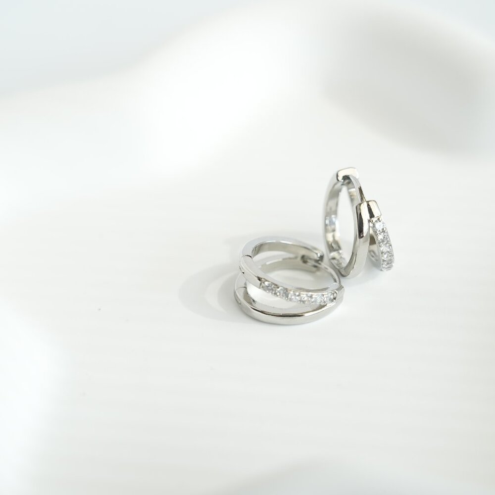 Sparkling Dainty Earrings Silver